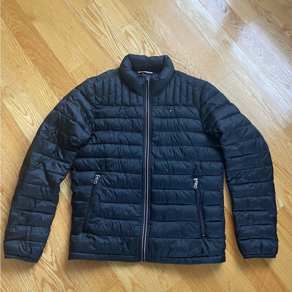 Men’s small Tommy Hilfiger Packable puffer jacket